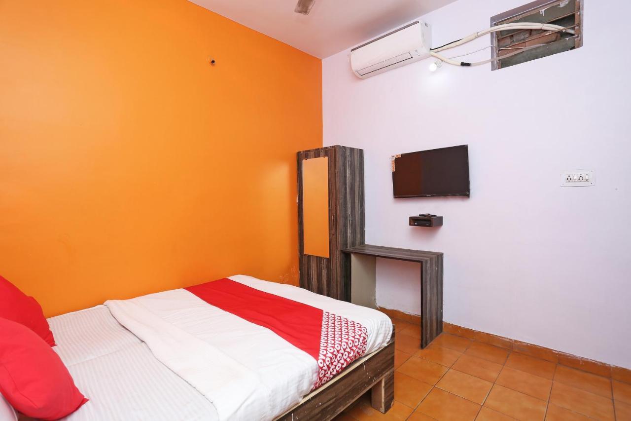 Oyo 37533 Hotel Ashirwad 贾巴尔普尔 外观 照片