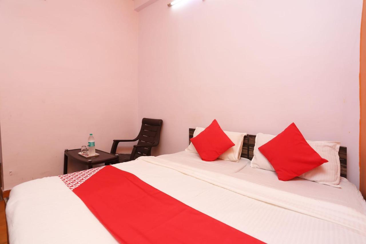 Oyo 37533 Hotel Ashirwad 贾巴尔普尔 外观 照片
